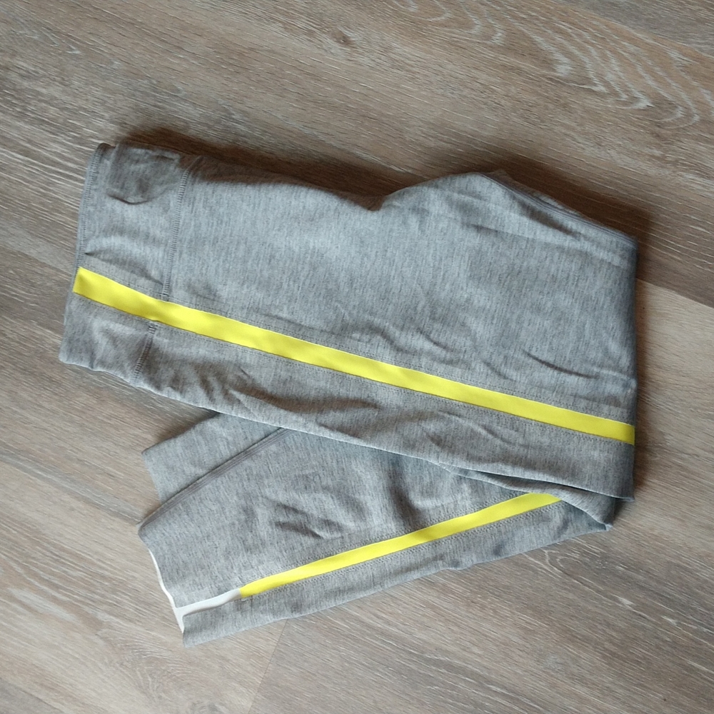 Zyia Neon Tape Leggings, size 12